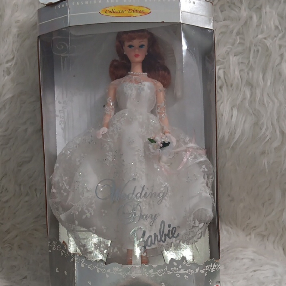 Barbie Collector Edition in Elegant White Gown